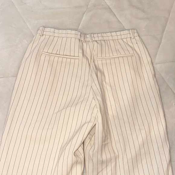 Abercrombie & Fitch Women's Cream Pinstripe Pants - Picture 4 of 4
